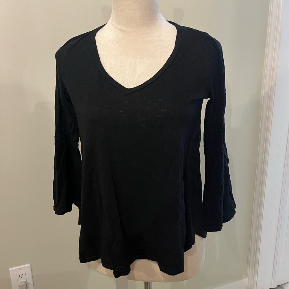 Three Dots Black Long Sleeve V-Neck 3/4 Bell Sleeve Top Size XS